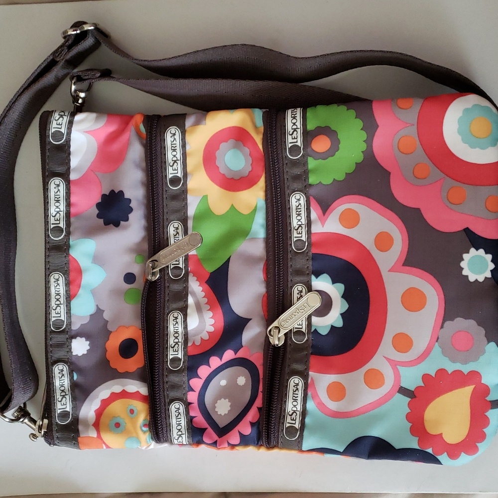 LESPORTSAC CROSSBODY BAG - Picture 2 of 8